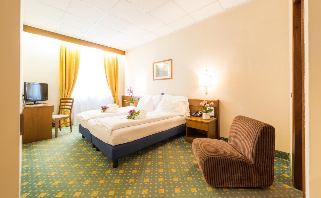 Hotel Eden Левико Терме Екстериор снимка