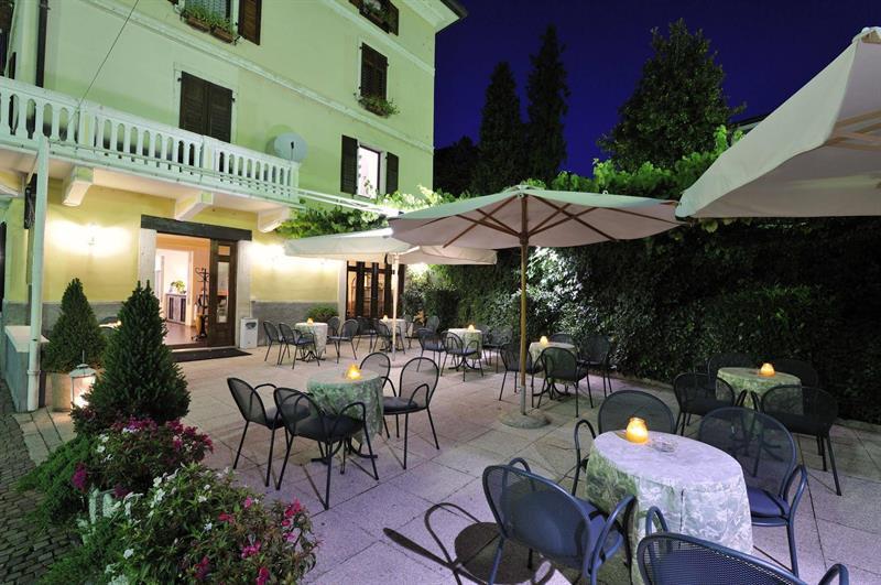 Hotel Eden Левико Терме Екстериор снимка
