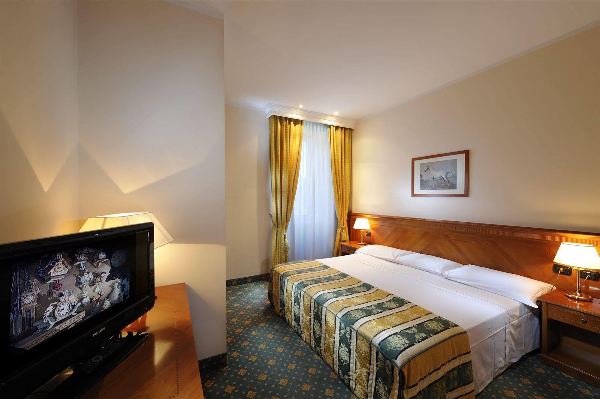 Hotel Eden Левико Терме Екстериор снимка